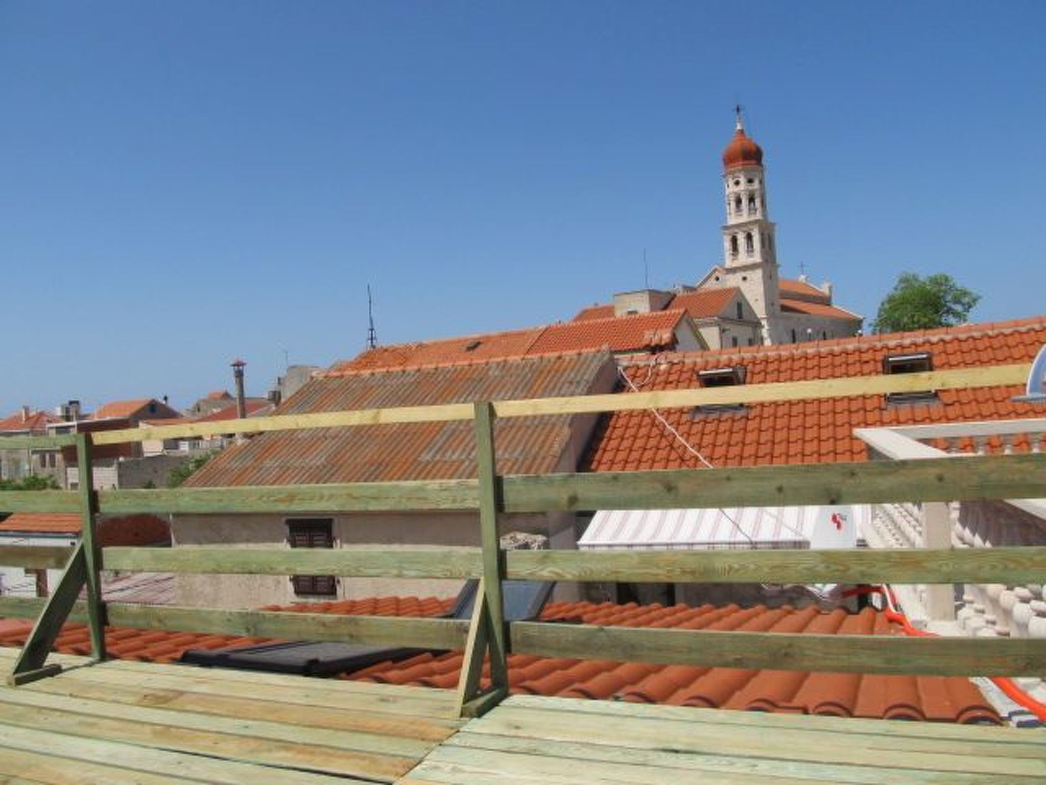 Sommersprosse/terase-Binnen