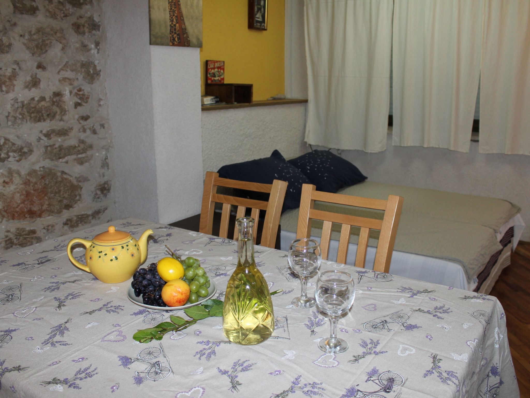 Lieber Himell 1-Binnen