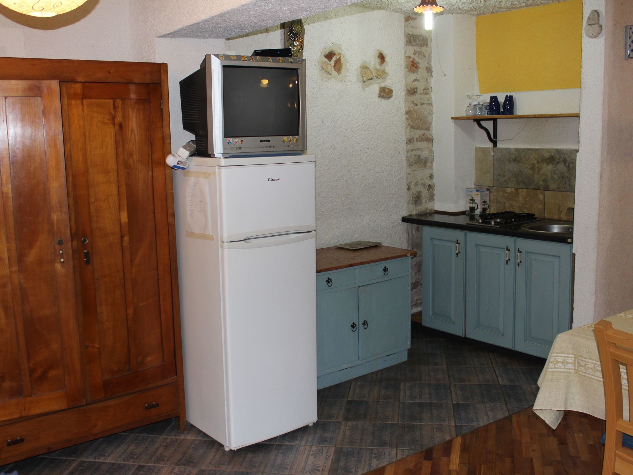 Lieber Himell 1-Binnen