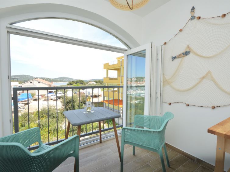 Search and Stay destination Jezera, Šibensko-kninska županija - Croatia from AU$ 205. Anna