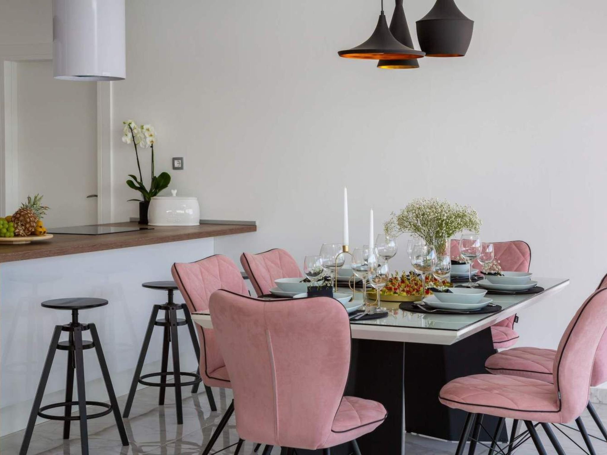 Villa Millenium-Drinnen