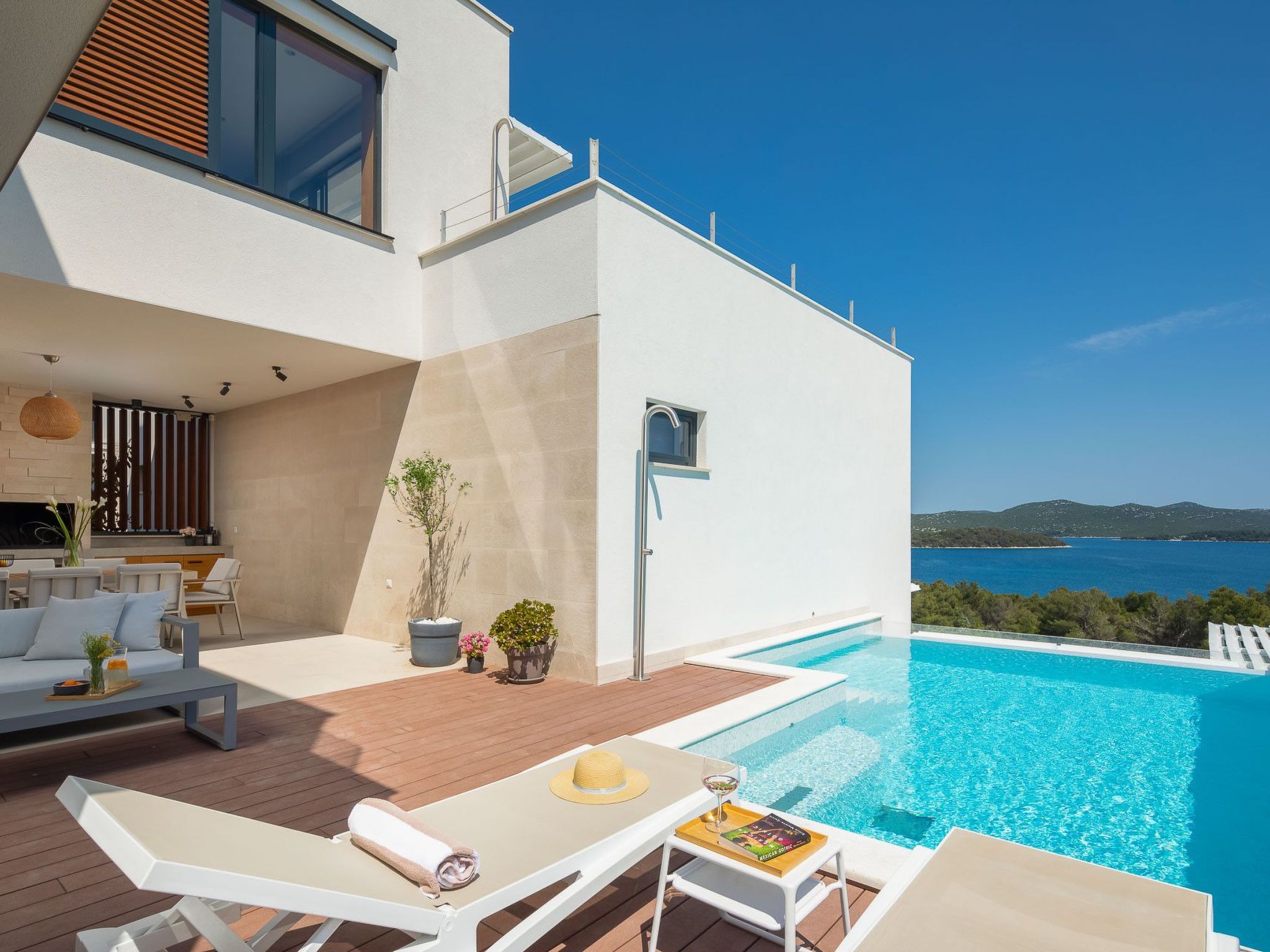 Villa Sara Murter-Inside