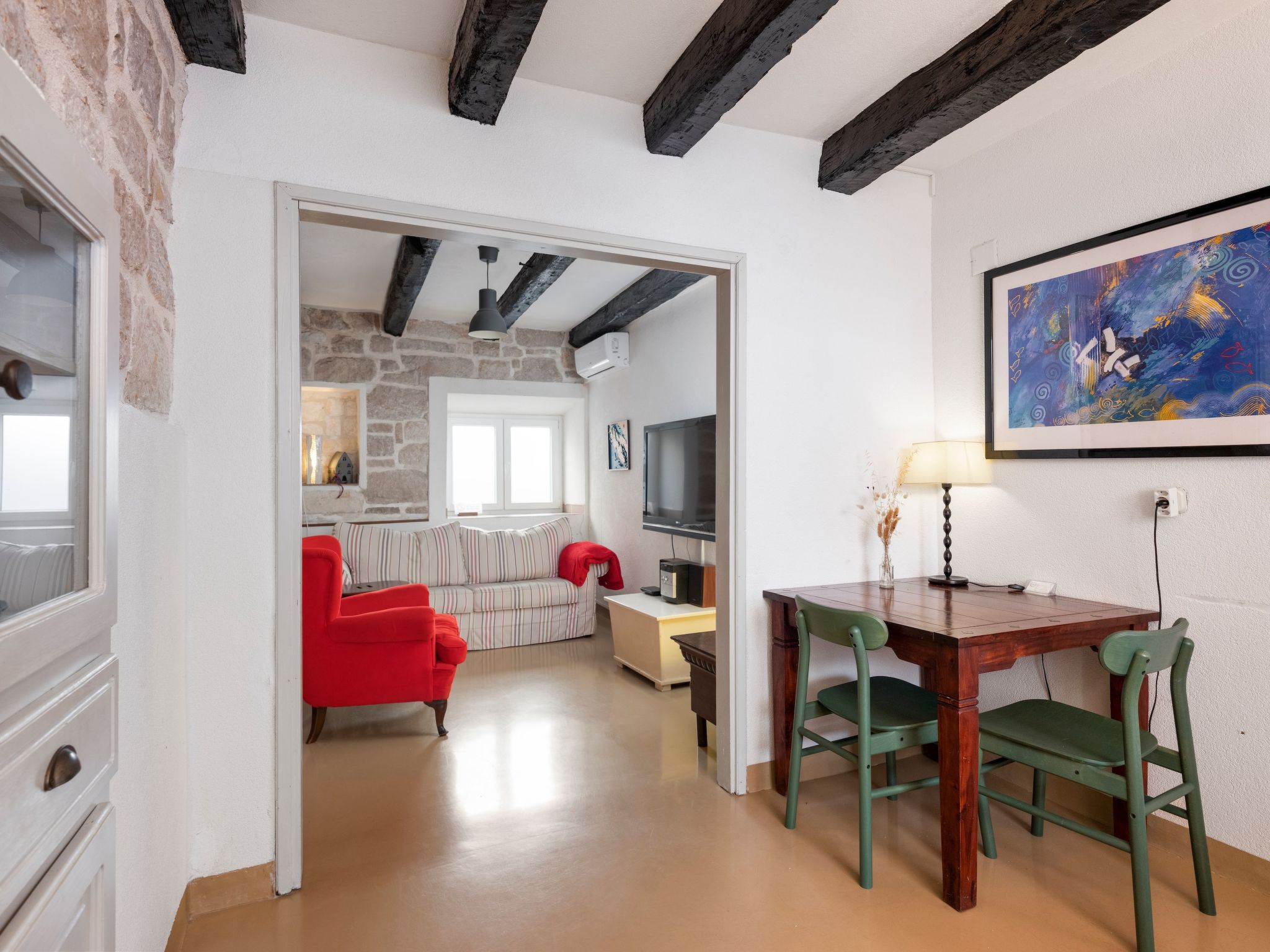 "Hanna" mit Blick auf das Wasser-Binnen