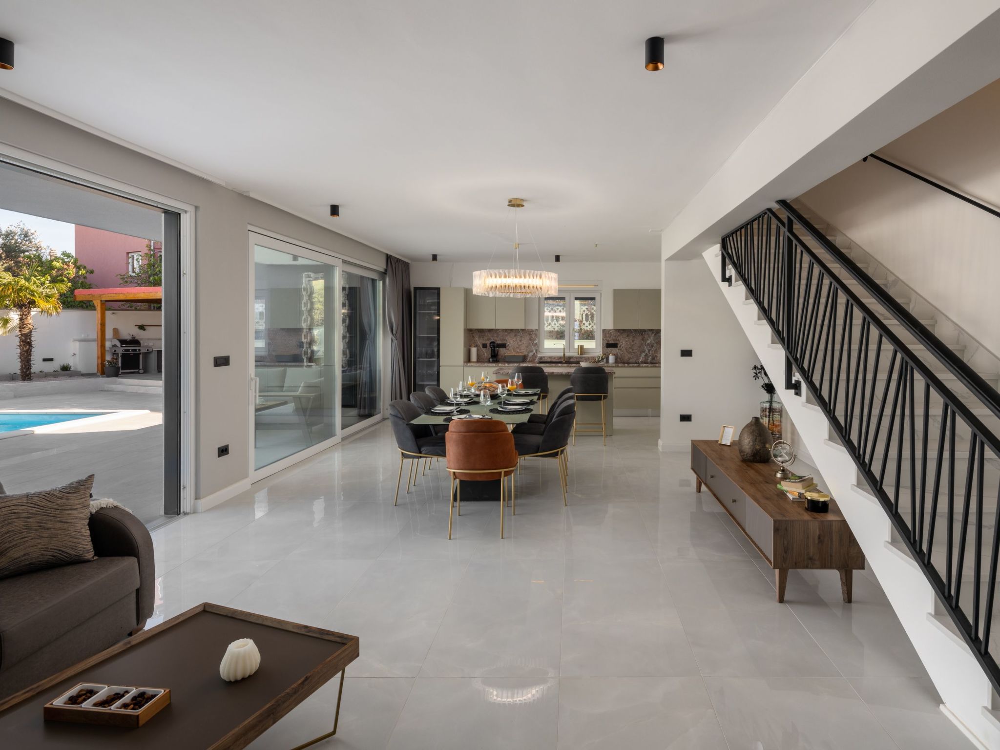 Villa Lumino-Image-tags.info