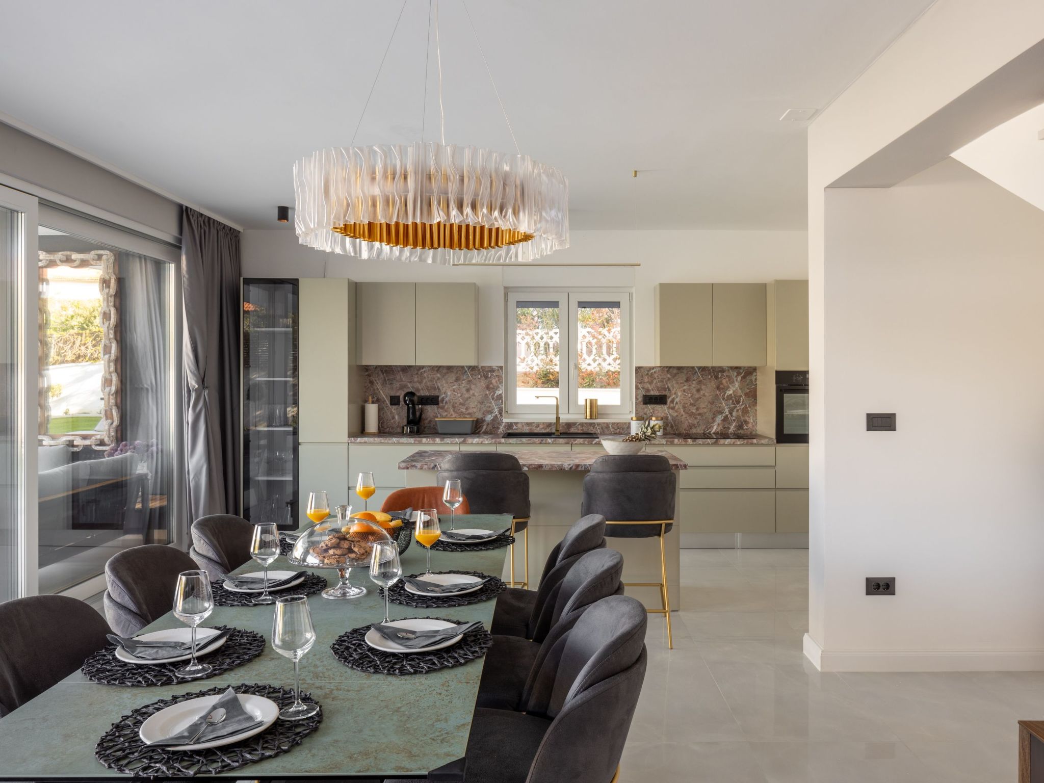 Villa Lumino-Image-tags.info