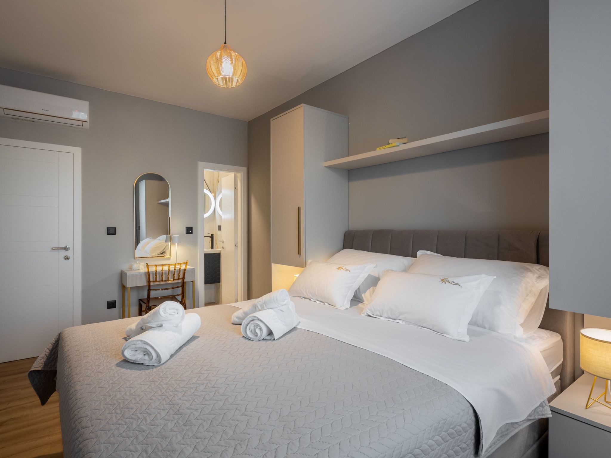 Villa Lumino-Image-tags.info