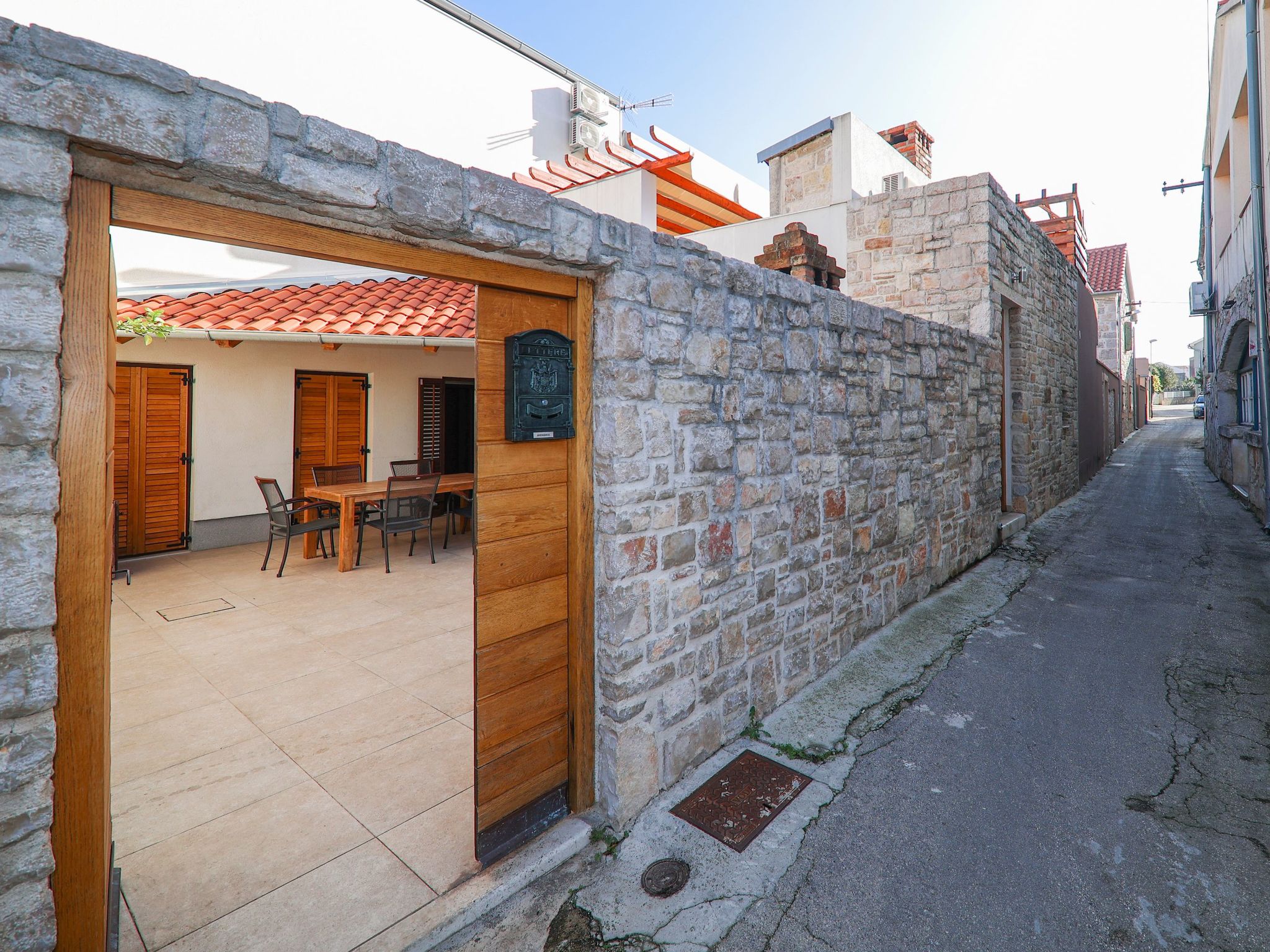 Mit Terrasse-Draußen