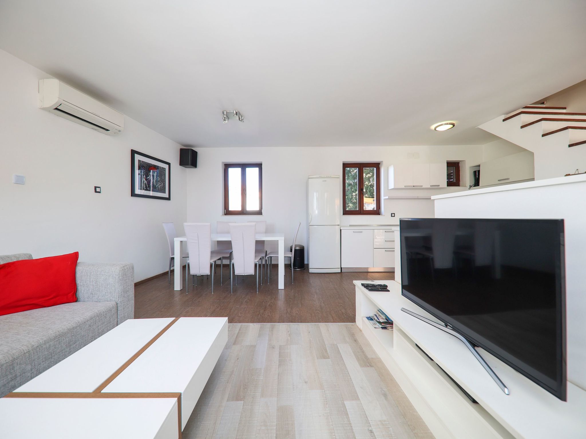 Wohnung mit Garten, Grill und Terrasse-Image-tags.info