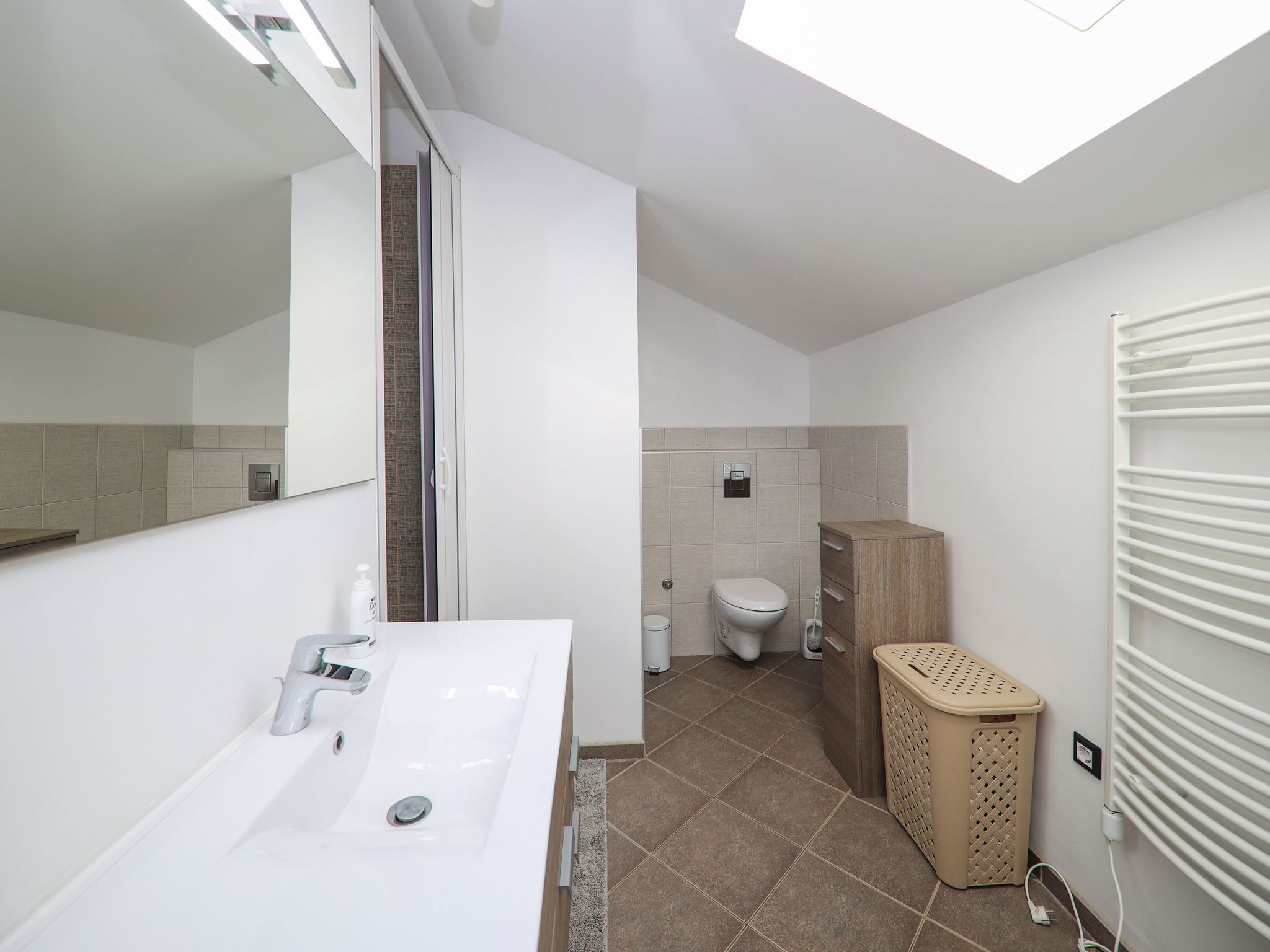 Wohnung mit Garten, Grill und Terrasse-Inside