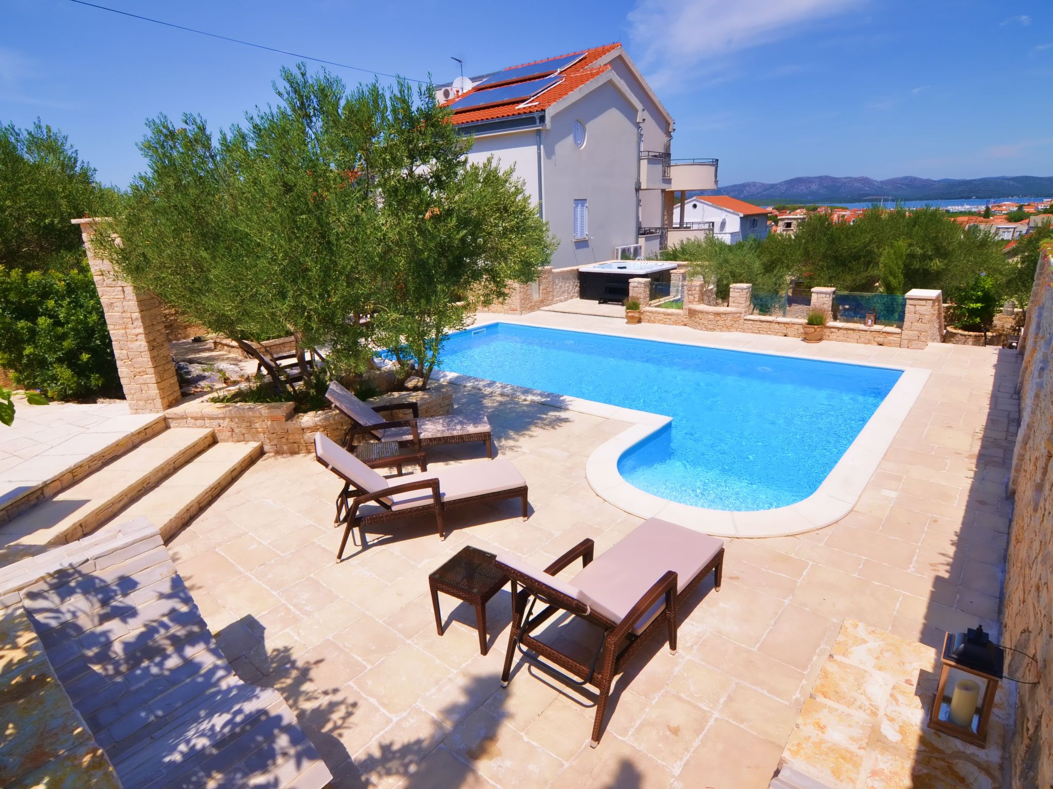 Ferienvilla "Kos Murter"-Image-tags.info