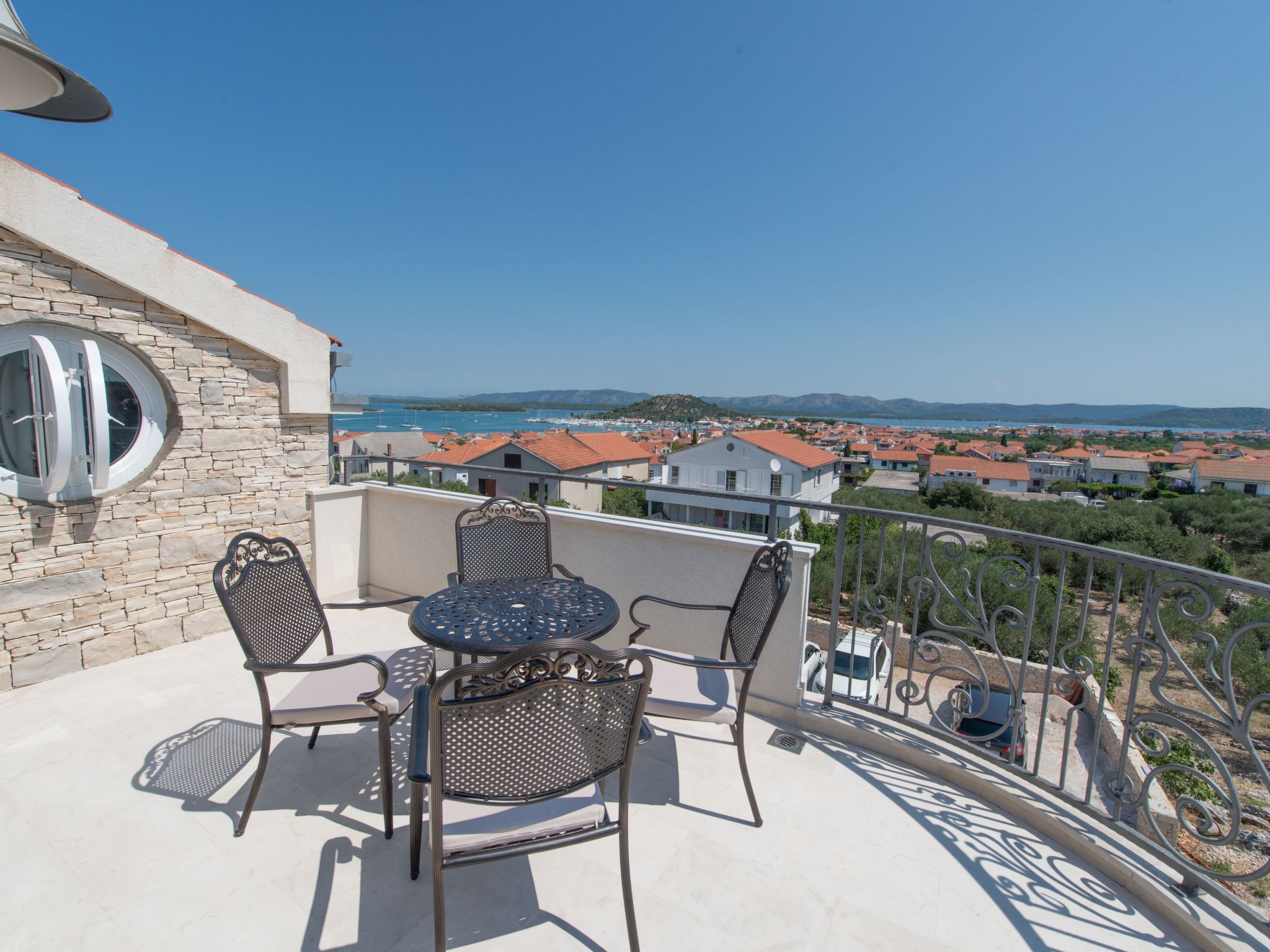 Ferienvilla "Kos Murter"-Image-tags.info