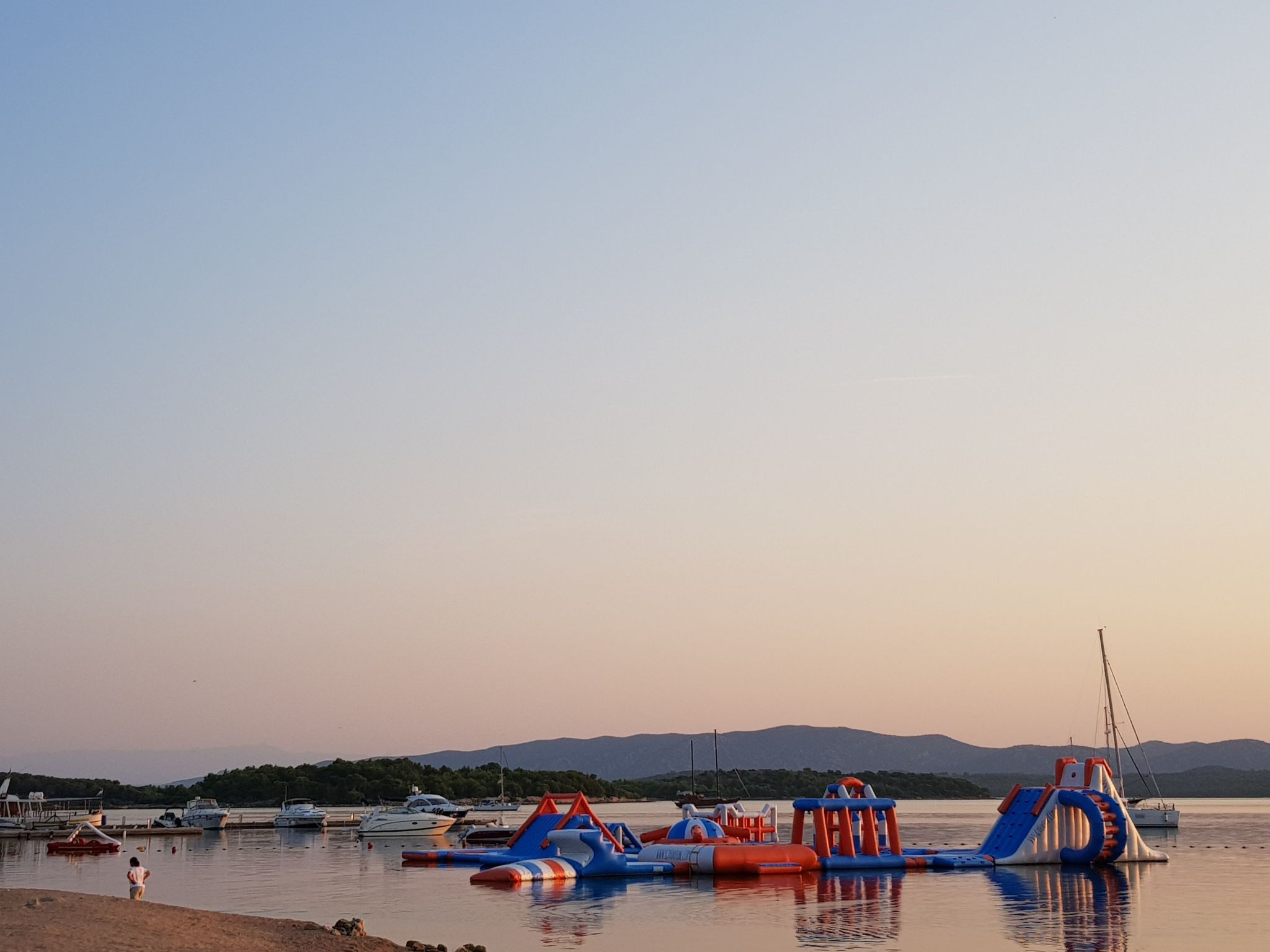 Strandappartement Ana mit Meerblick, Garten, Grillplatz-Image-tags.info