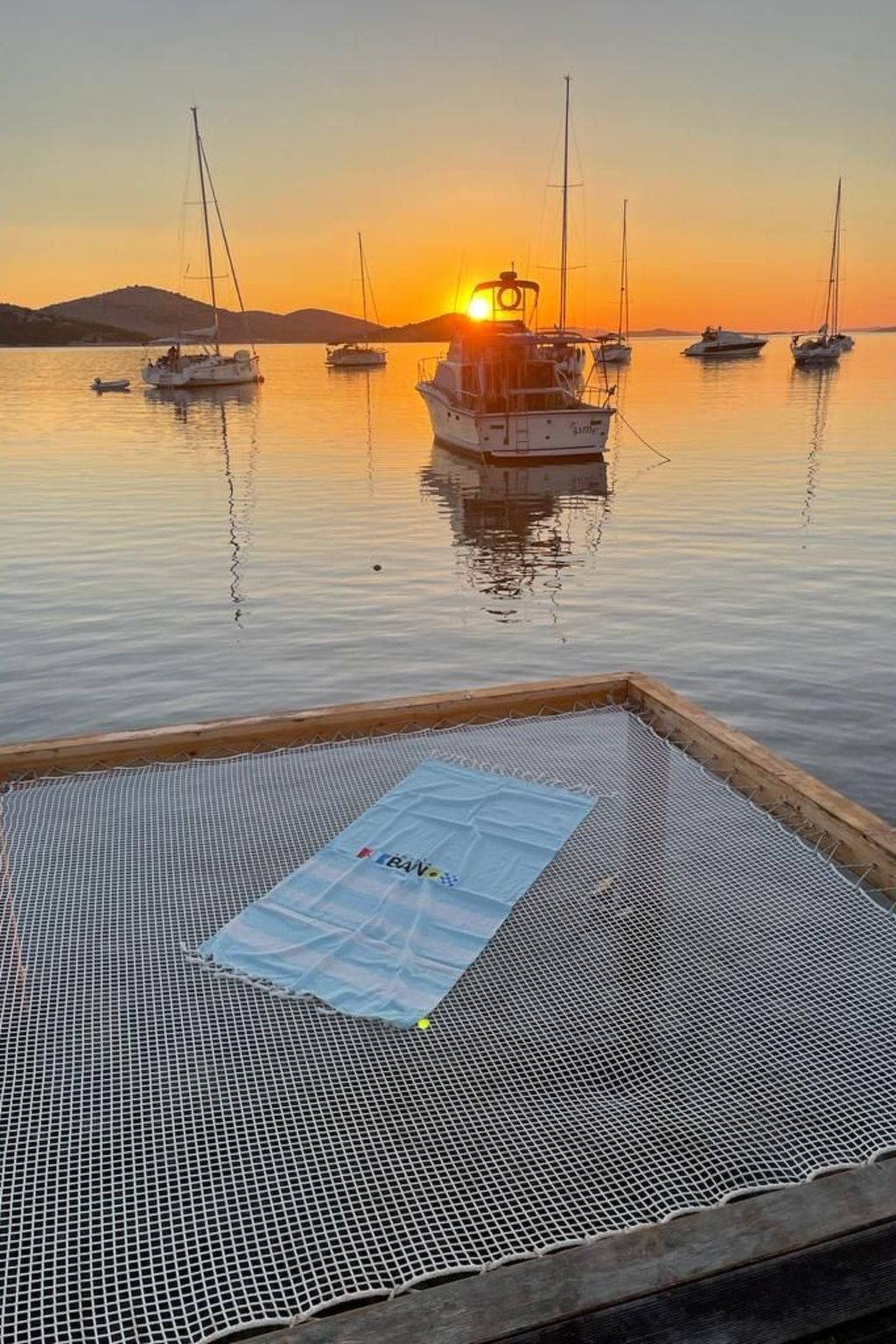 Strandhaus Sofia - Ferienanlage Bain, Žut - Kornati-Binnen