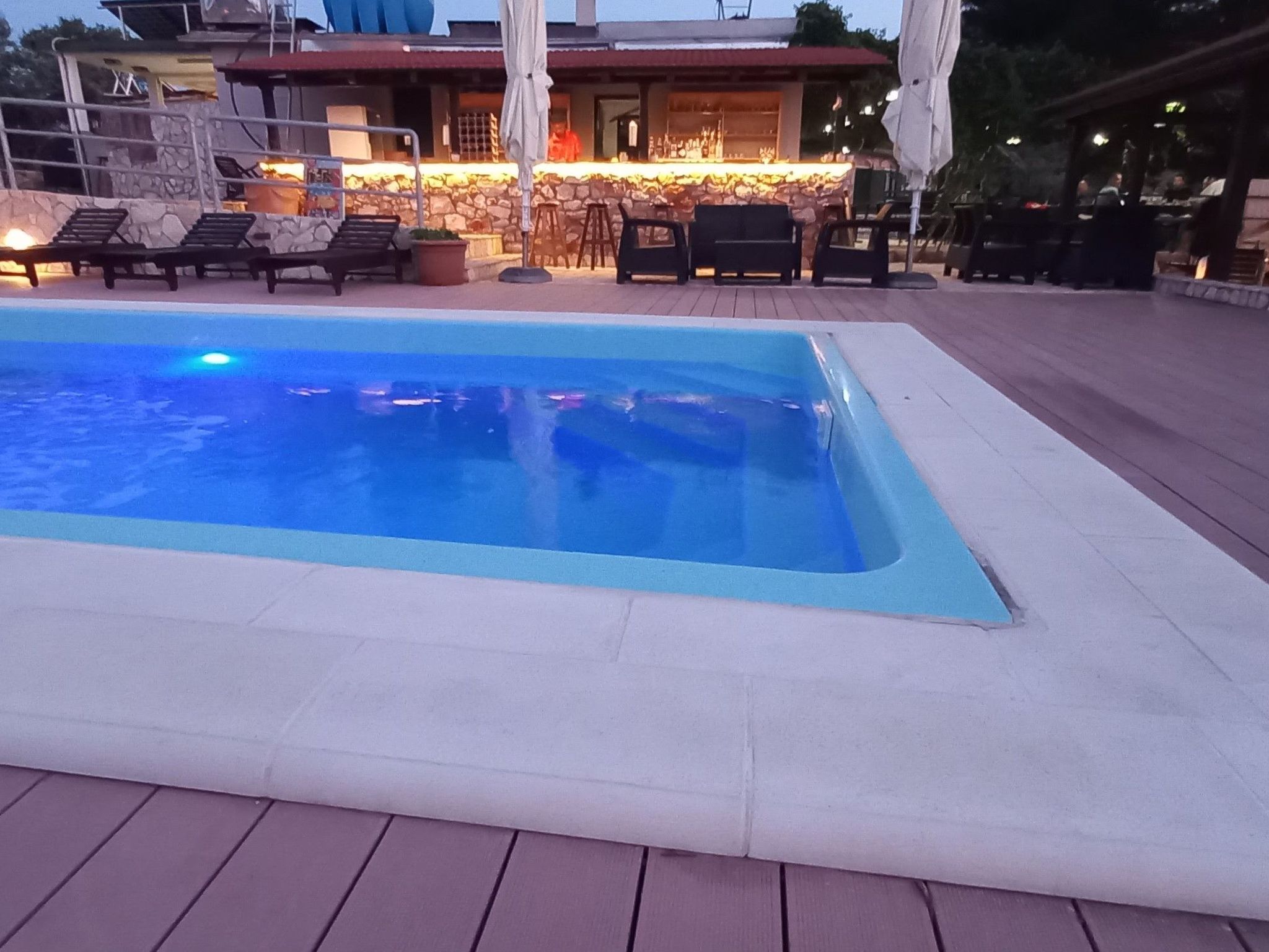 Strandhaus Sofia - Ferienanlage Bain, Žut - Kornati-Binnen