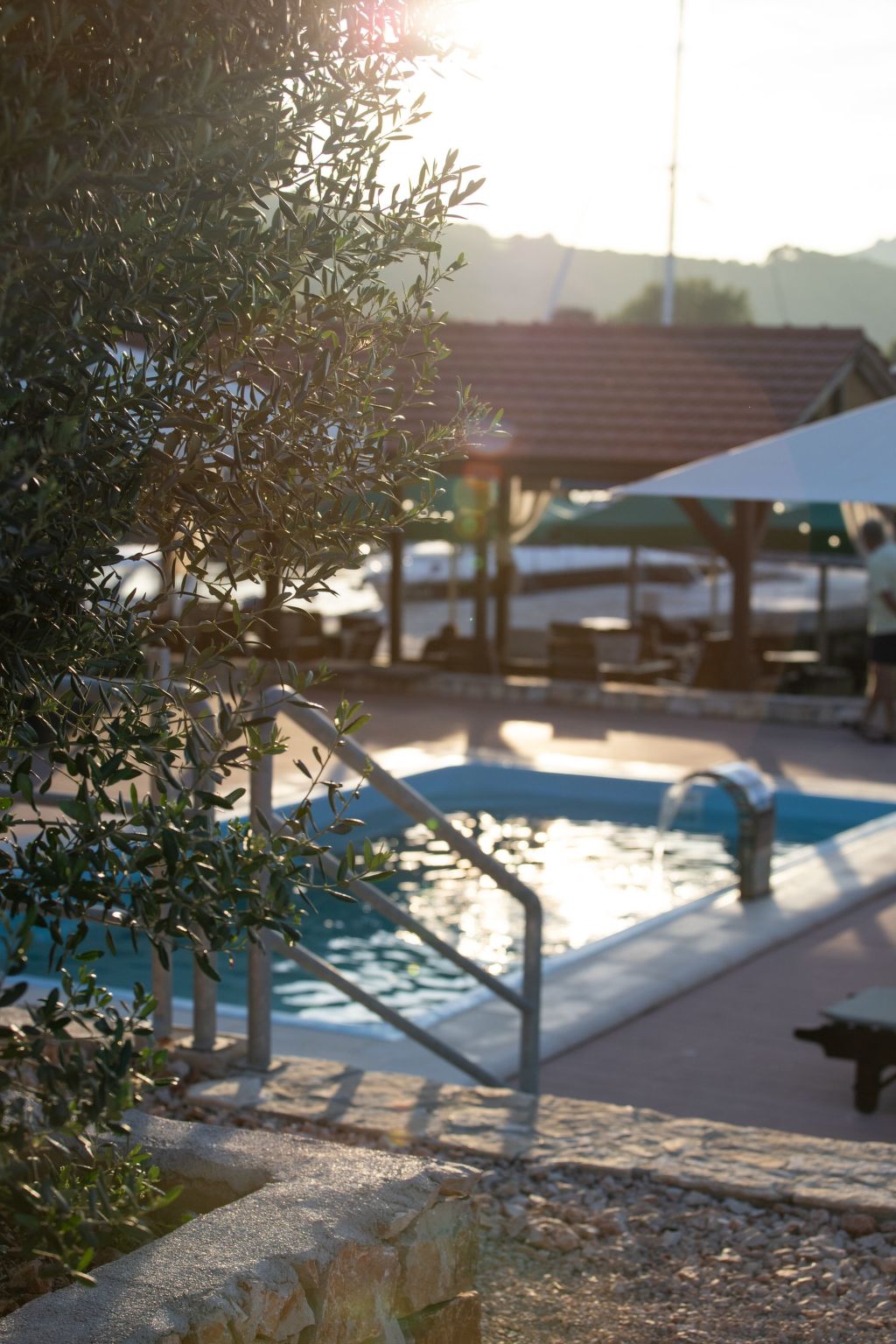 Strandhaus Lady - Ferienanlage Bain, Žut - Kornati-Binnen