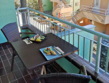 Direct aan zee in Vodice: knus appartement voor 2 op Matilde Beach Resort - thumbnail 6