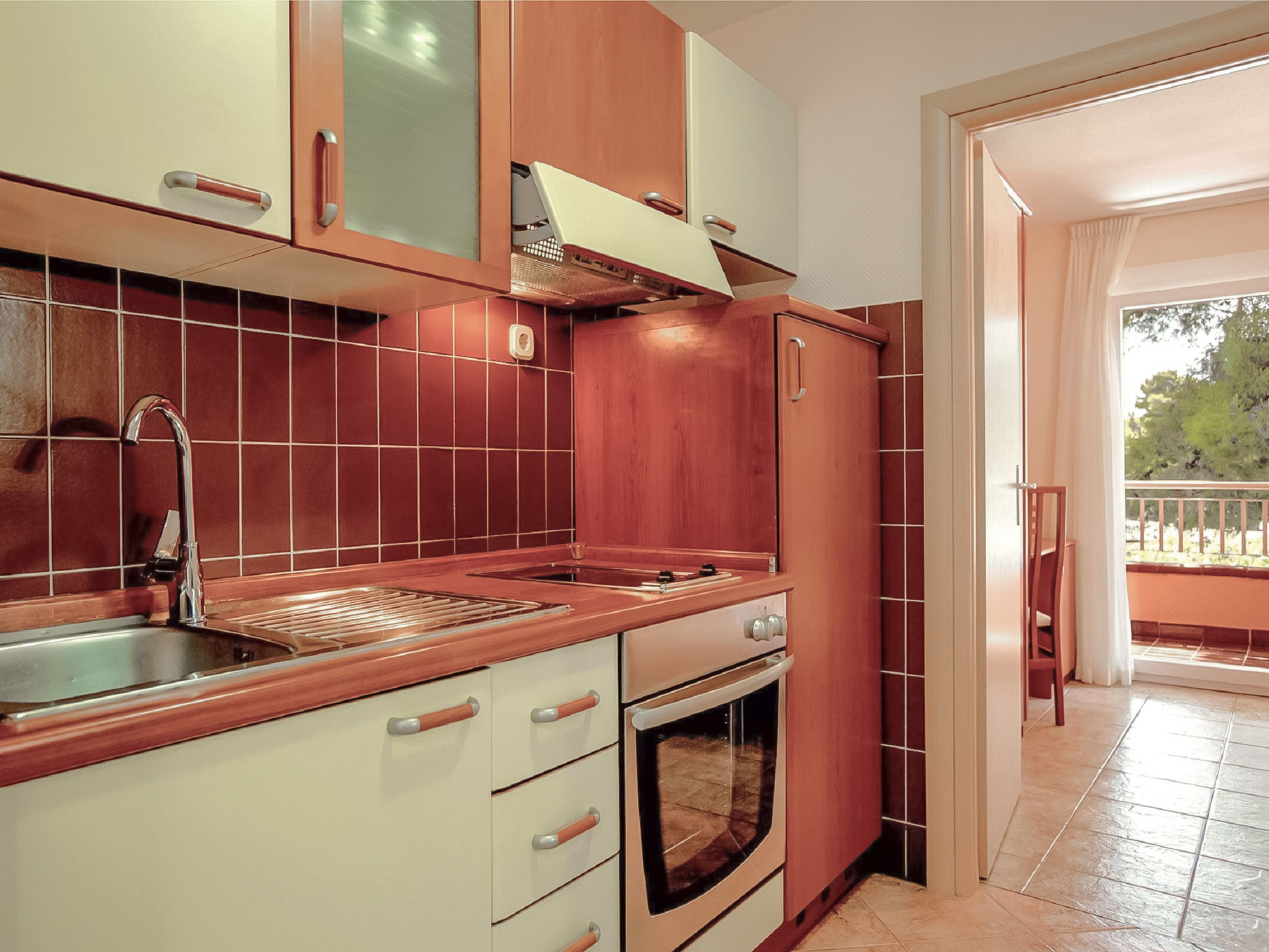 Direct aan zee in Vodice: knus appartement voor 2 op Matilde Beach Resort - foto 7