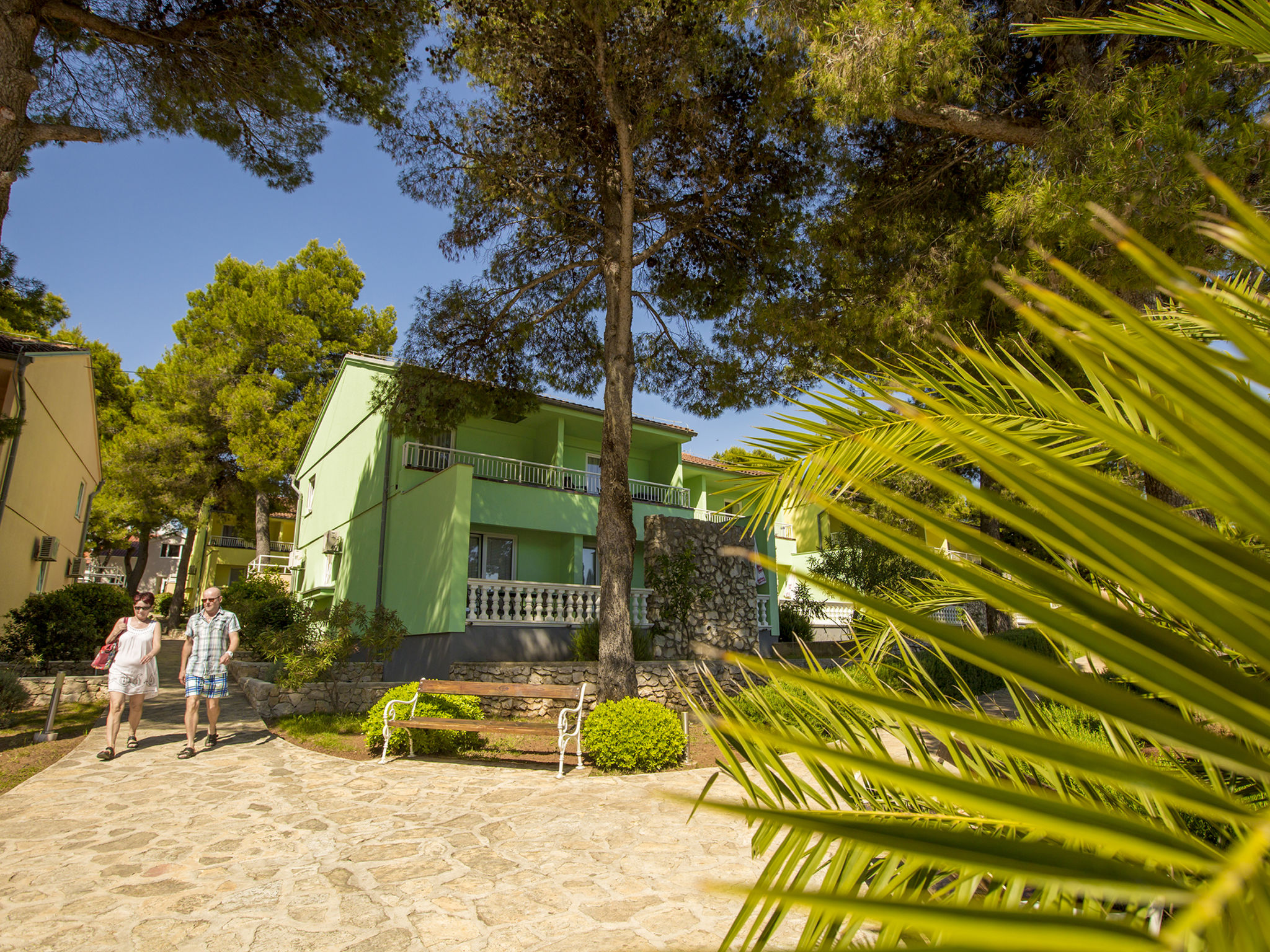 Kindvriendelijk resort direct aan zee in Vodice met zwembad en ontbijt - foto 22