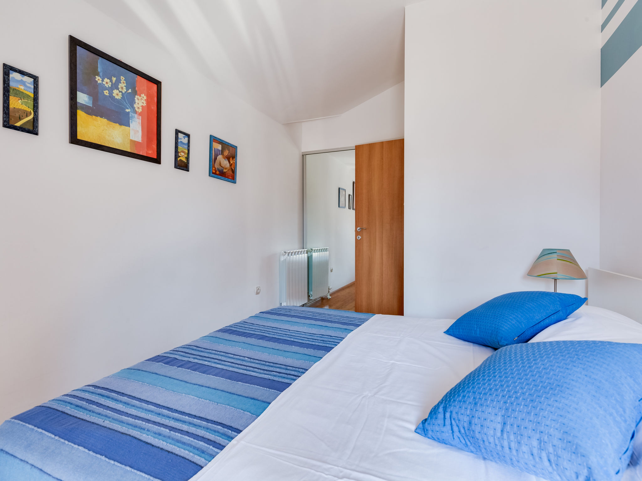 Zonovergoten twee-onder-een-kapwoning op 200 meter van het strand in Srima - foto 26