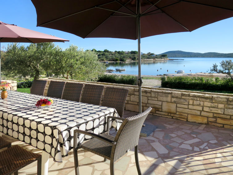 Search and Stay Destinations. Vacation Rentals in Pirovac, Općina Pirovac - Šibenik-Knin County - Croatia
