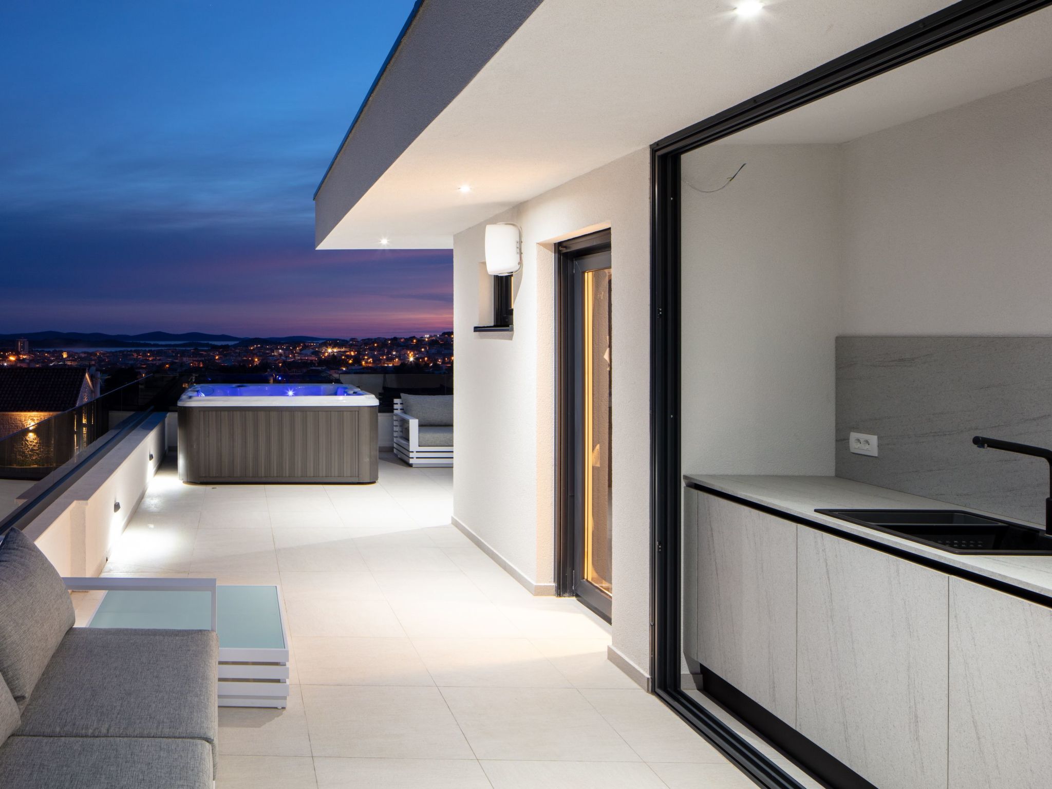 Villa Vodice Sky für 8 Gäste-Inside