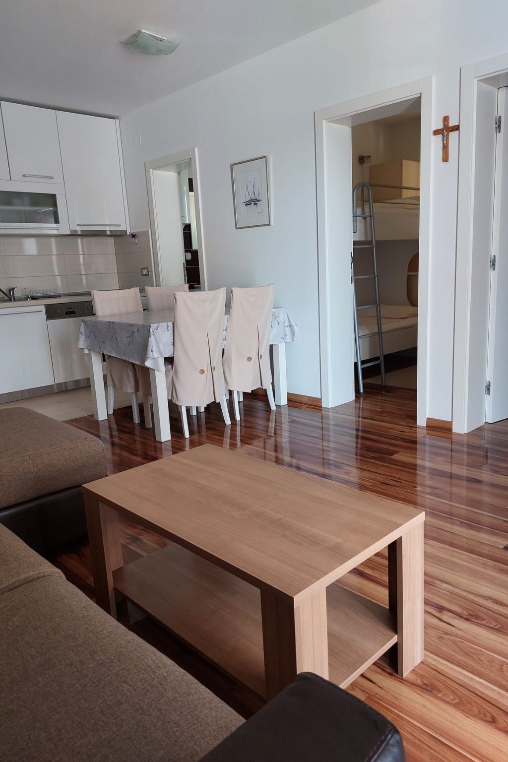 Wohnung "Dario" mit Balkon — Living Room (2 of 13)