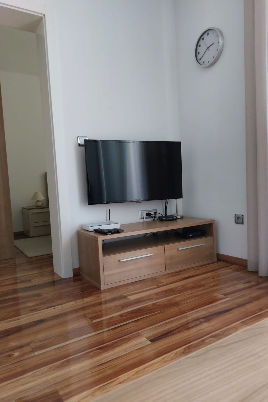 Wohnung "Dario" mit Balkon — Living Room (3 of 13)