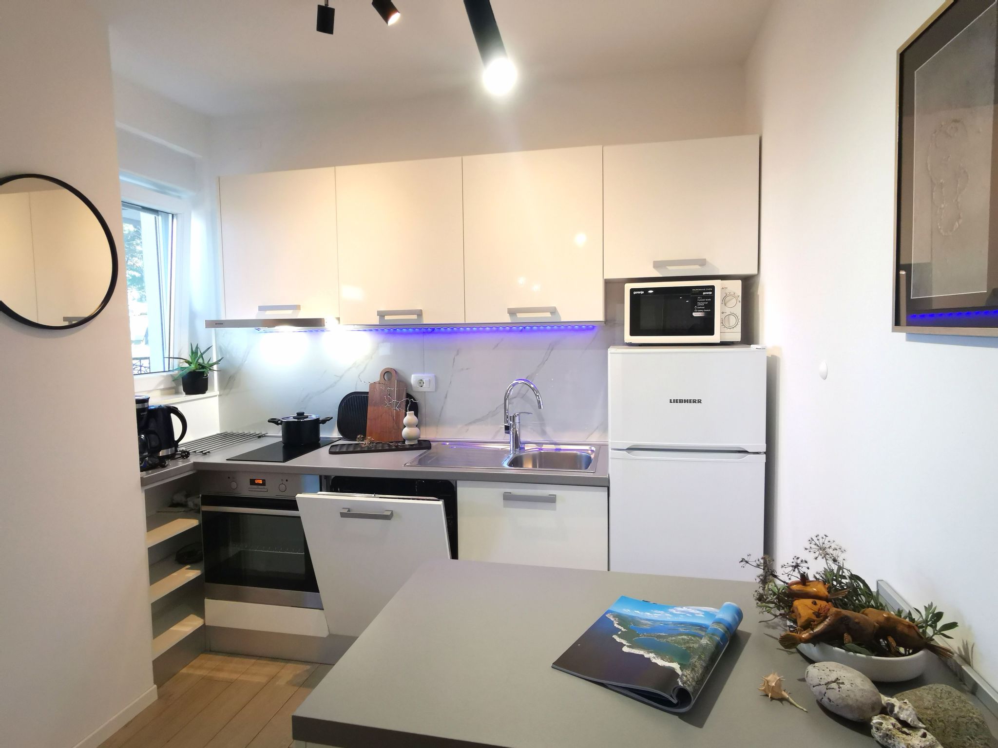 Deluxe-Apartment - moderne und stilvolle Unterkunft-Binnen