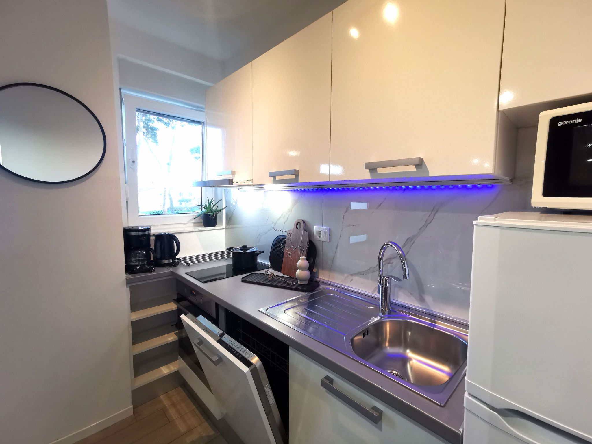 Deluxe-Apartment - moderne und stilvolle Unterkunft-Binnen