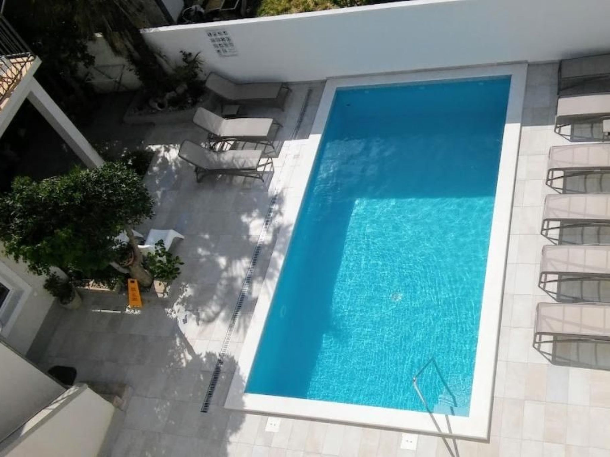 Romantische Luxuswohnung mit Garten, Pool — Pool Outdoor (2 of 44)