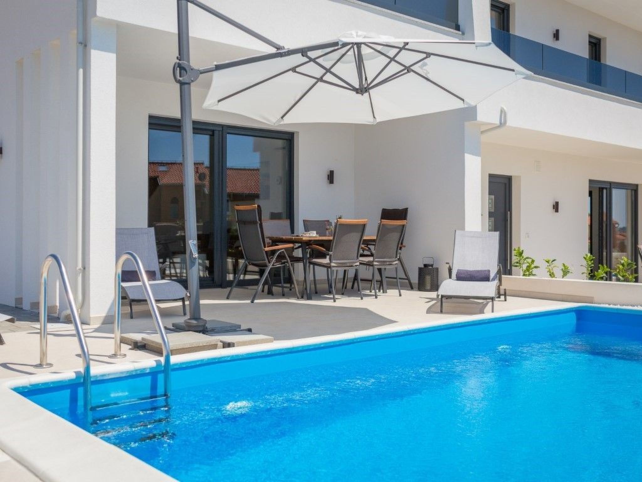 Charmante Villa Nadija in der Nähe des Strandes-Inside