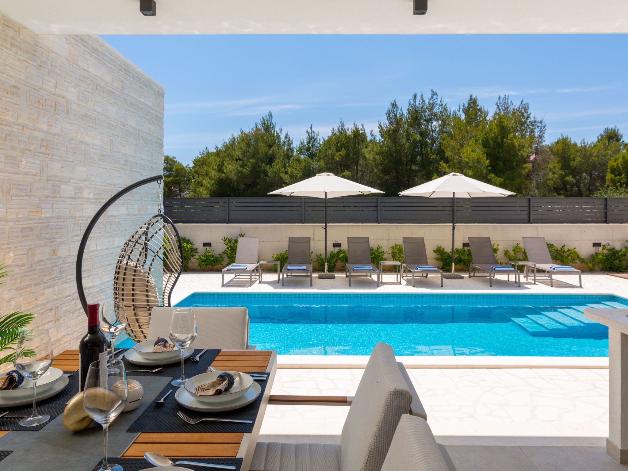 Für 10 Personen in Sria-Binnen