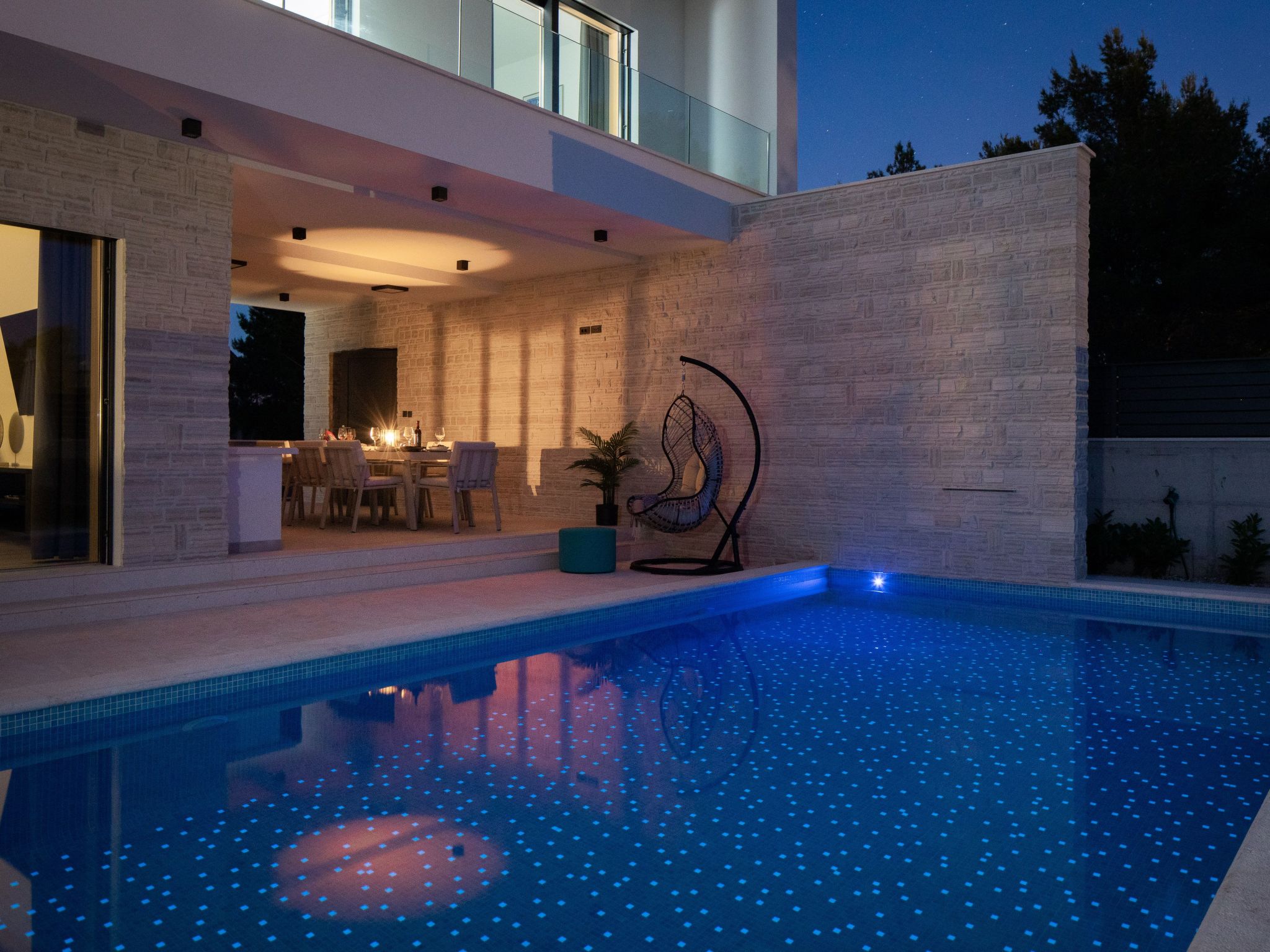 Für 10 Personen in Sria-Binnen