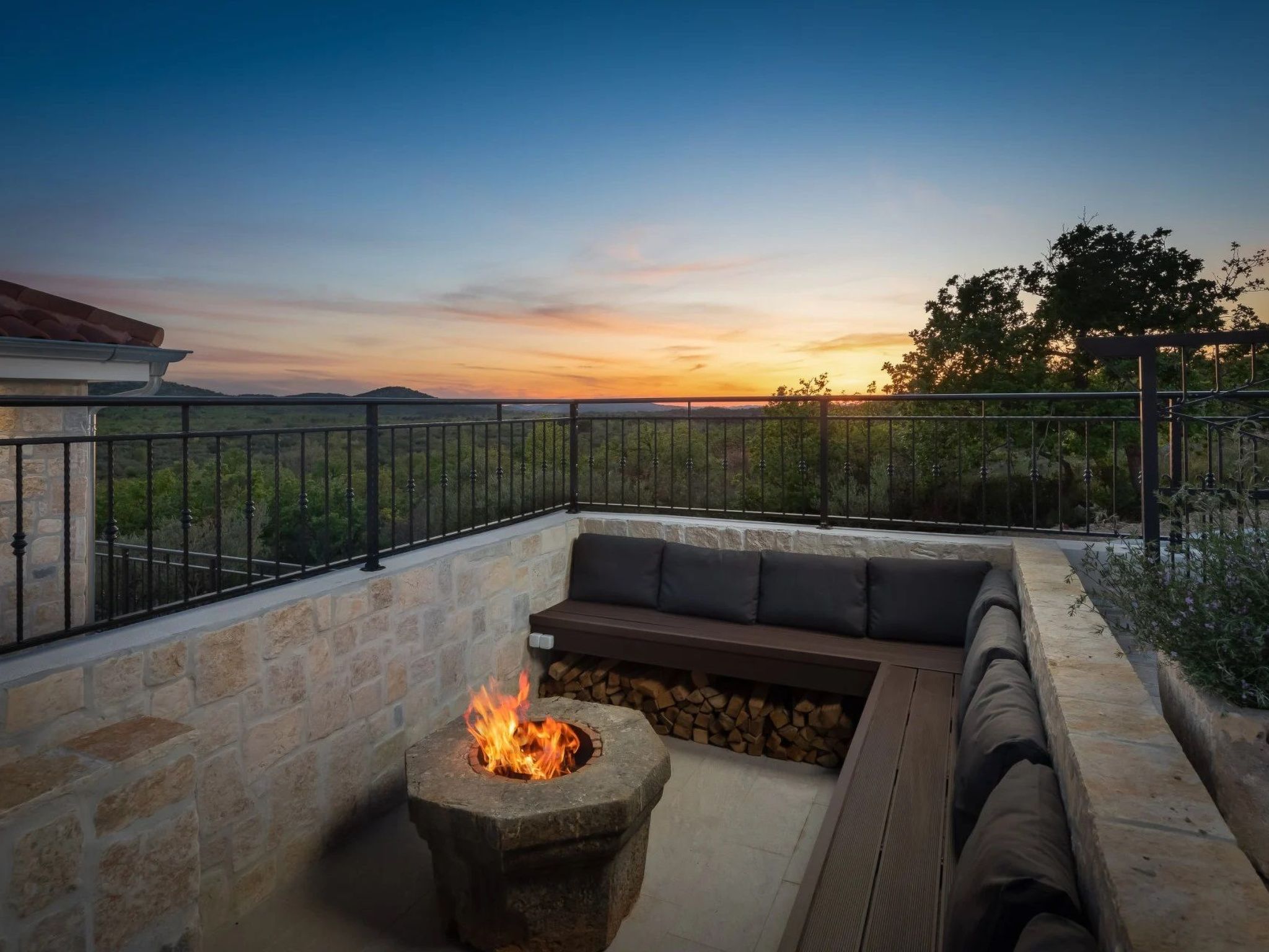 Villa La Meravigliosa-Image-tags.info