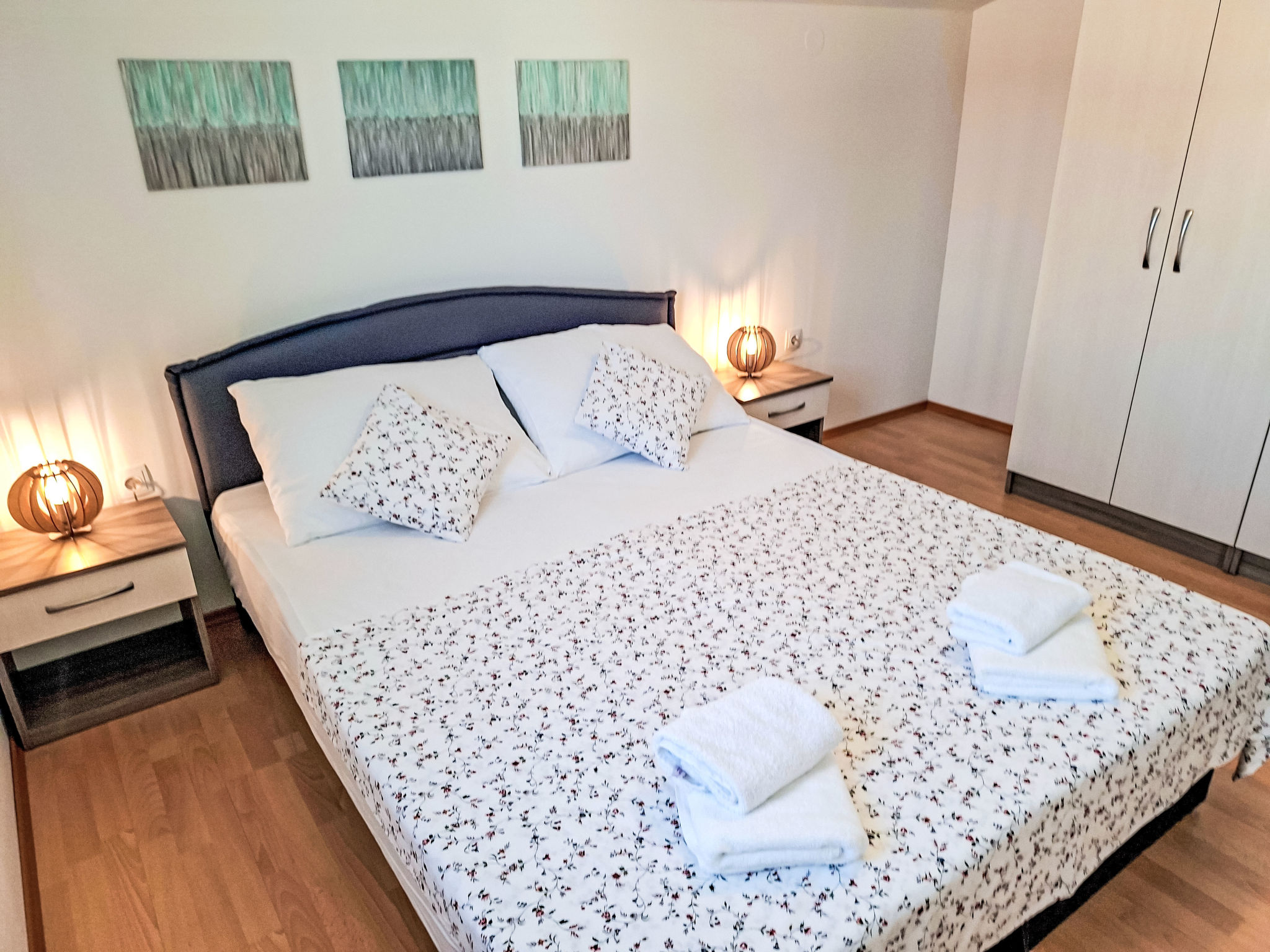 Gemütliches Apartment mit Balkon - Binnen