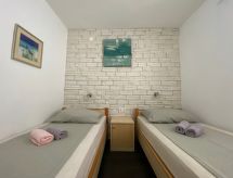 Memphis Appartement Vodice: Zee & Stad op 200m, 5 pers. - thumbnail 4