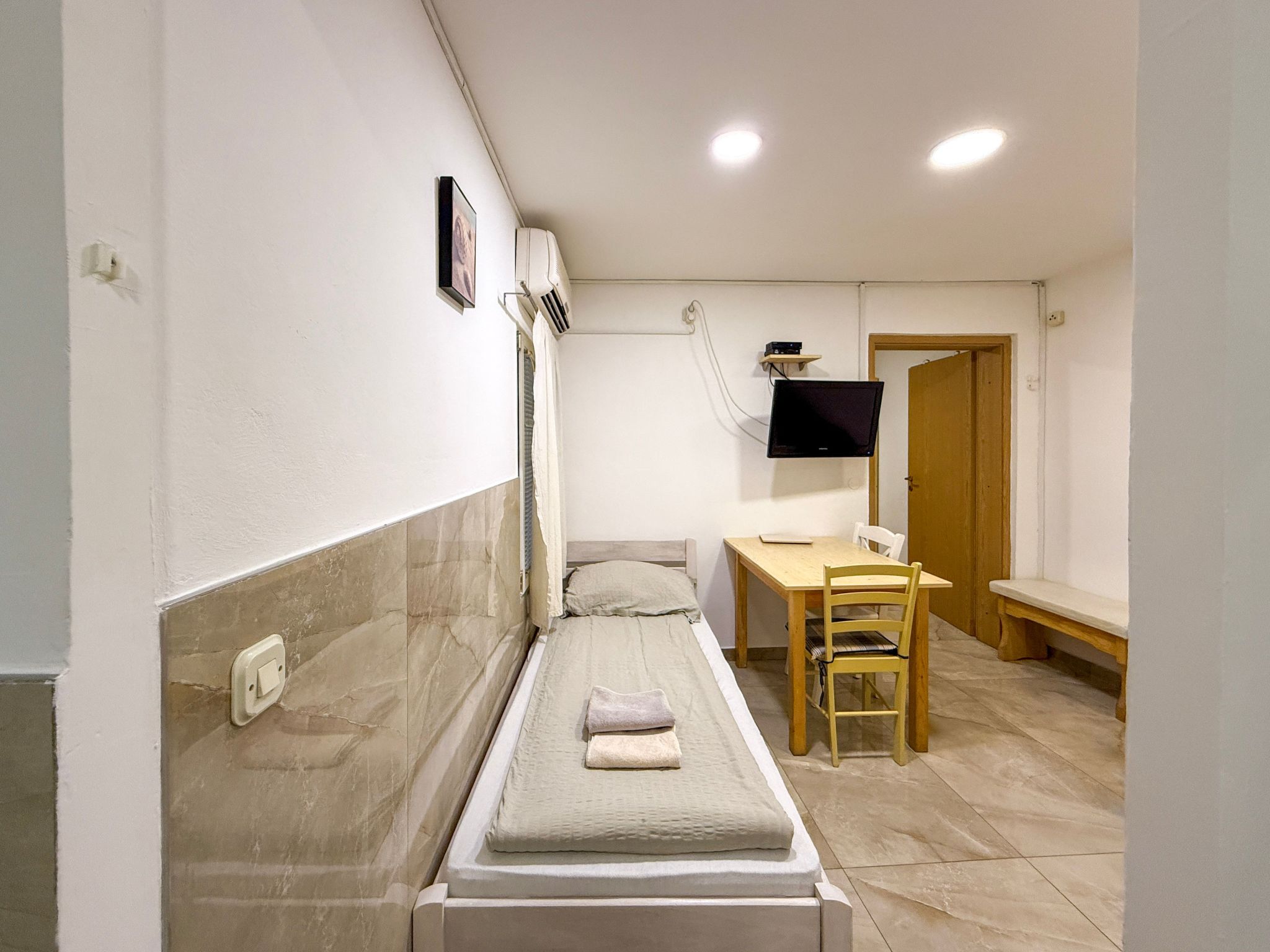 In Vodice mit Terrasse-Dedans