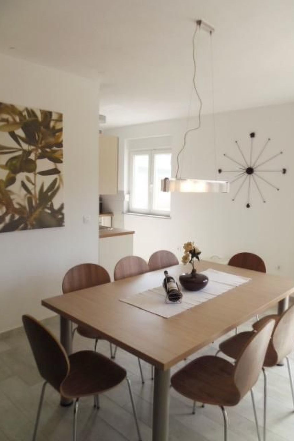 Moderne Ferienwohnung in Vodice mit Grill-Drinnen