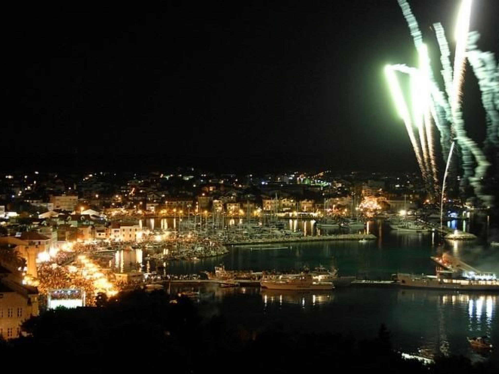 Moderne Ferienwohnung in Vodice mit Grill-Draußen