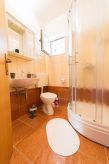 Comfortabel appartement voor 4 bij zee in Vodice, Midden-Dalmatië - thumbnail 4