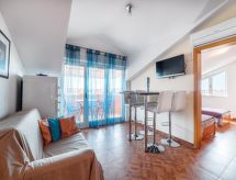 Comfortabel appartement voor 4 bij zee in Vodice, Midden-Dalmatië - thumbnail 6