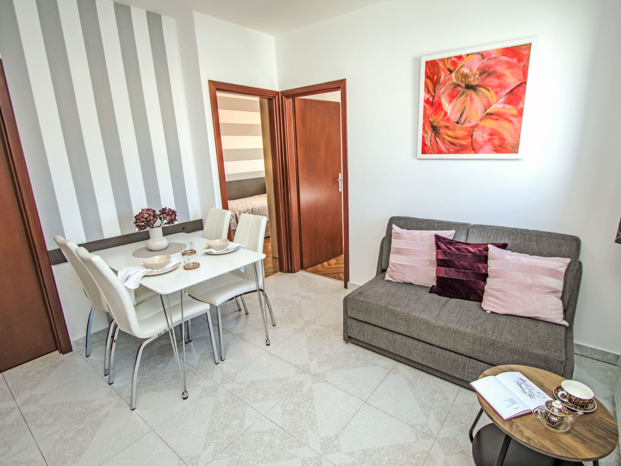 Aquanur: Modern appartement aan zee met zwembad in Sovlje, Tribunj - foto 9