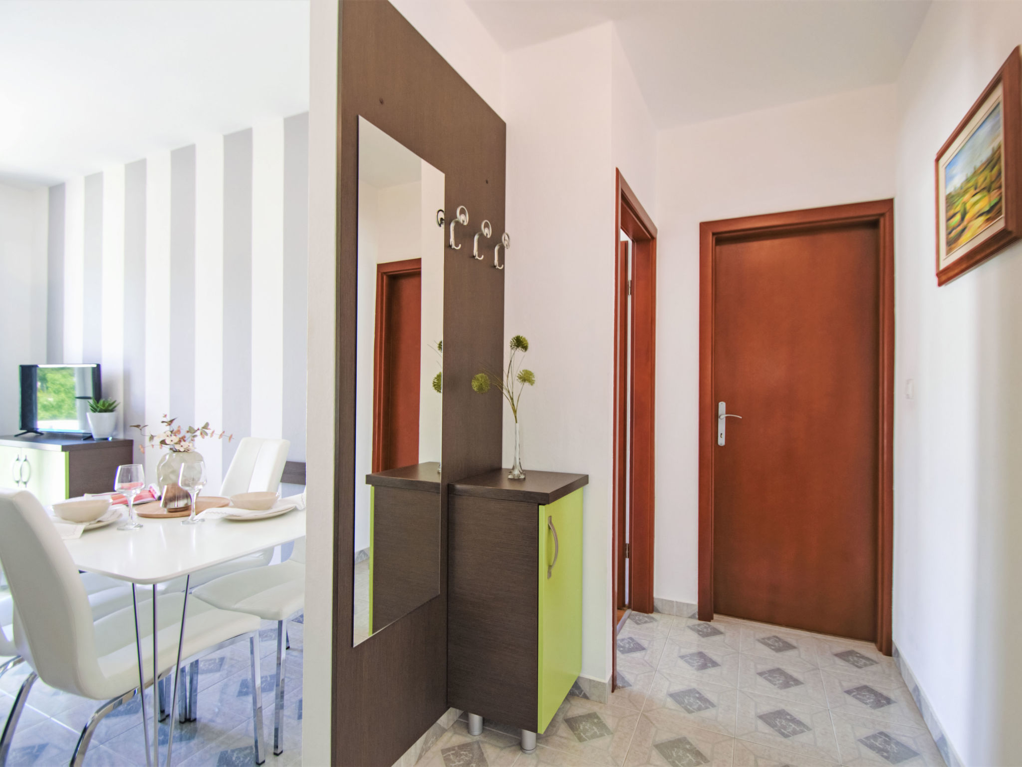 Aquanur: Modern appartement aan zee met zwembad in Tribunj - foto 14