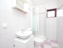 Holiday home Slava i Oksana