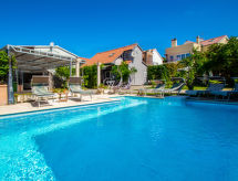 Holiday home Slava i Oksana