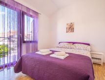Holiday home Slava i Oksana