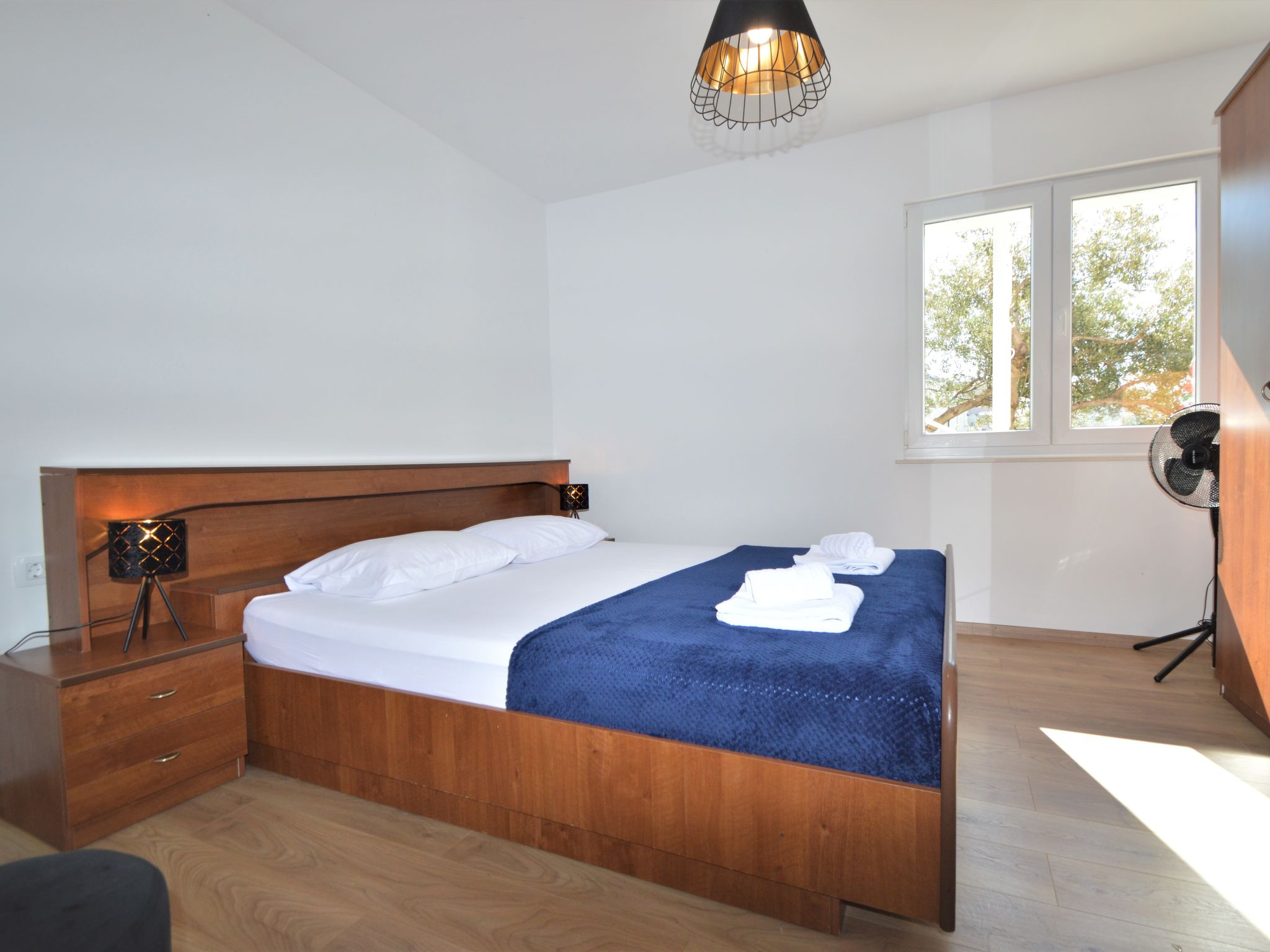 Modern appartementencomplex met privézwembad op 700m van het strand in Tribunj - foto 19