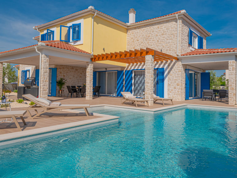 Vakantiehuis met privé zwembad in Zaton (Sibenik) (Kroatië) voor 10 personen