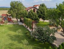 Villa Ni-Sa: Ruim vakantiehuis met privézwembad voor 11 personen in Smrdelje - thumbnail 6