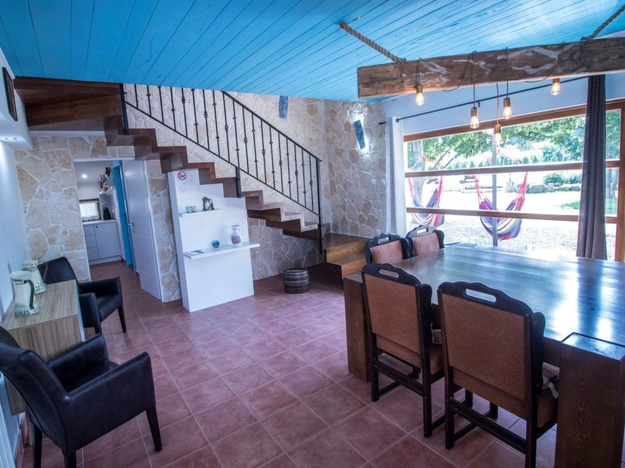 Villa Ni-Sa mit Privatpool für 11 Personen-Drinnen